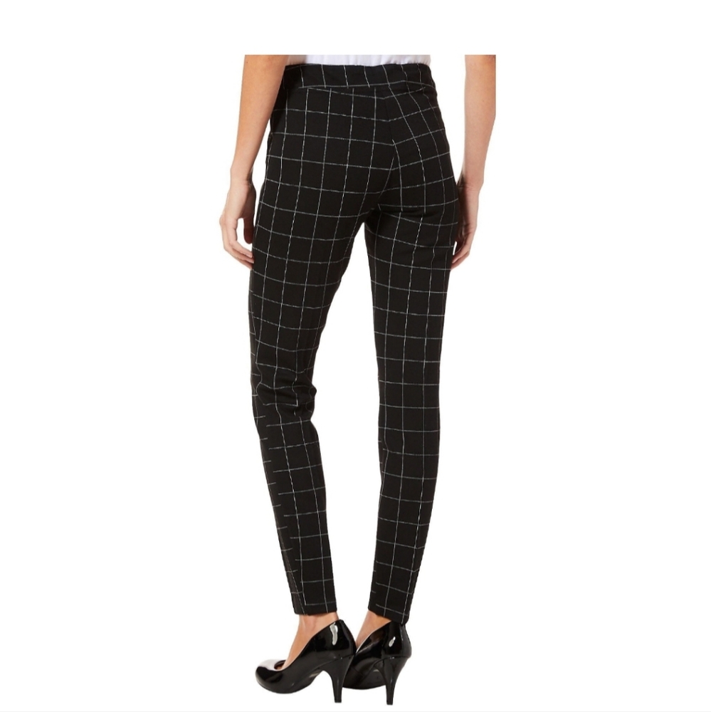 FINAL BLOW OUT! Womens Zac & Rachel grid pants - Picture 3 of 9
